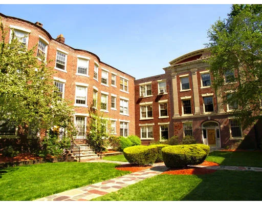 Unit for sale at 139 Beaconsfield Road, Brookline, MA 02445