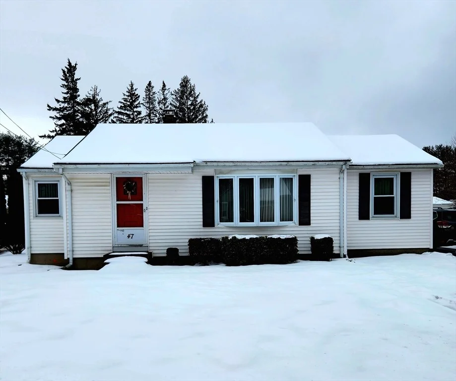 Unit for sale at 47 Hall St, Agawam, MA 01030