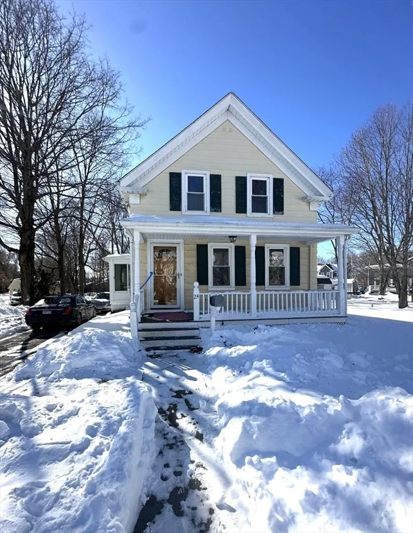 Unit for sale at 24 Railroad Ave, Norwood, MA 02062
