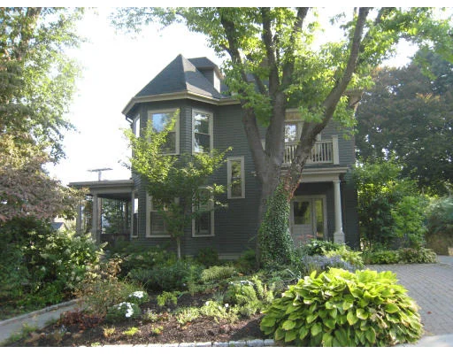 Unit for sale at 80 Upland Rd, Cambridge, MA 02140
