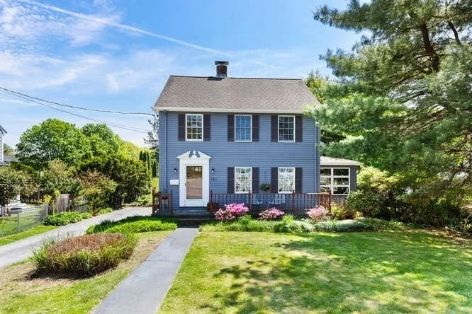 Unit for sale at 187 Woburn Street, Lexington, MA 02420