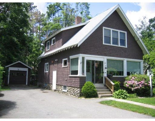 Unit for sale at 29 Woodland Road, Holden, MA 01520