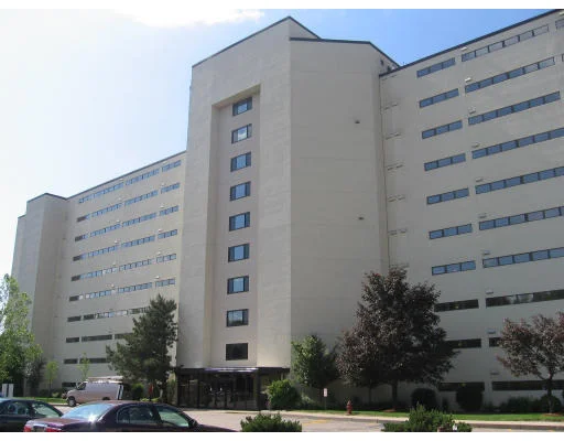 Unit for sale at 100 Cove Way, Quincy, MA 02169