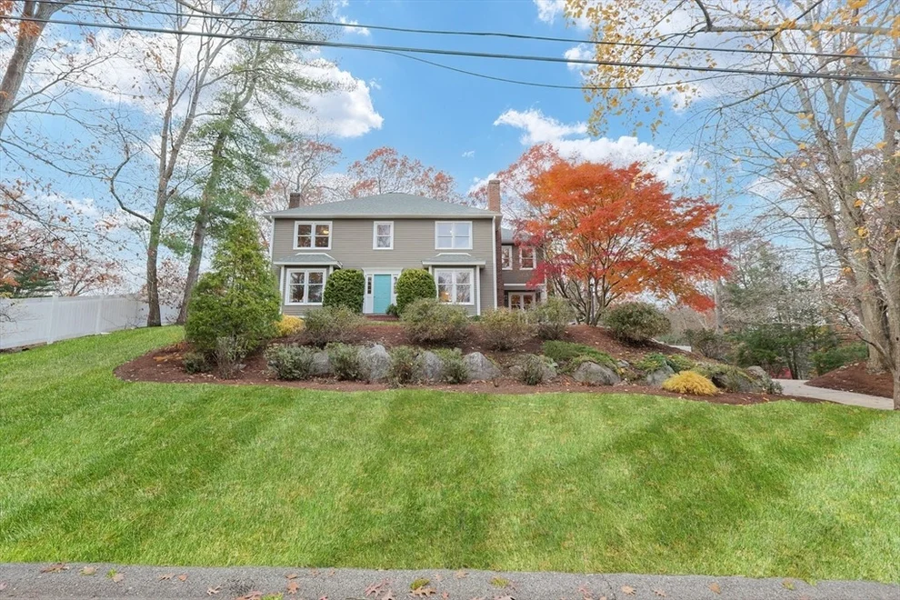 Unit for sale at 5 Old Wood Rd, North Attleboro, MA 02760