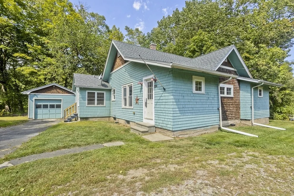 Unit for sale at 204 River Dr, Hadley, MA 01035