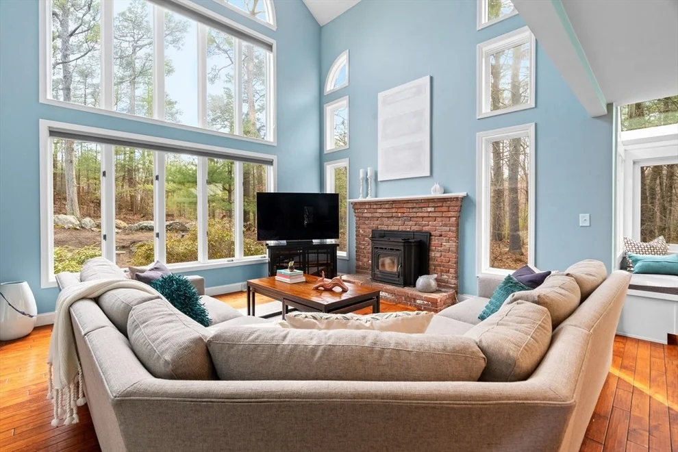 Unit for sale at 69 N Mill St, Hopkinton, MA 01748