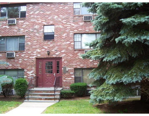 Unit for sale at 16 Mayberry Dr, Westborough, MA 01581