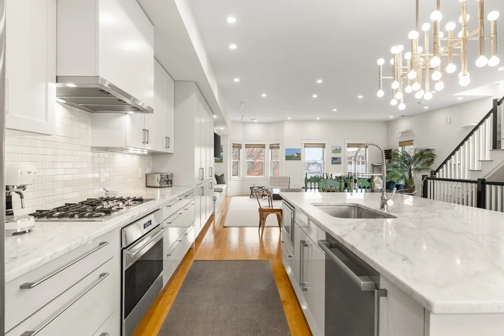 Unit for sale at 138 W 3rd St, Boston, MA 02127
