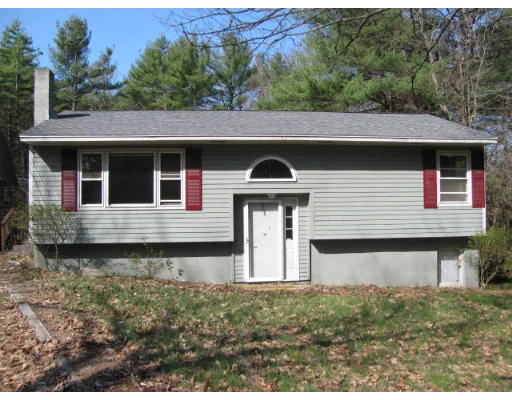 Unit for sale at 225 Mill Glen Rd, Winchendon, MA 01475
