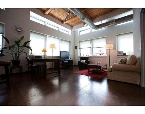 Unit for sale at 120 Holmes St, Quincy, MA 02171