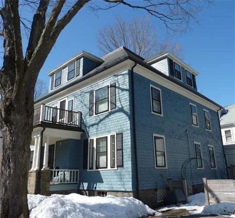 Unit for sale at 8 Newsome Park, Boston, MA 02130