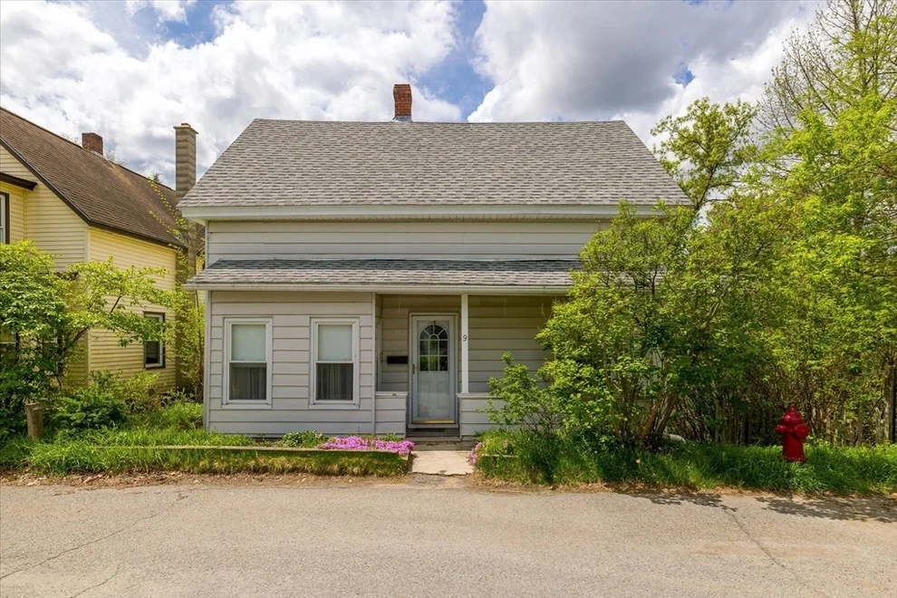 Unit for sale at 9 Hamlet St, Athol, MA 01331