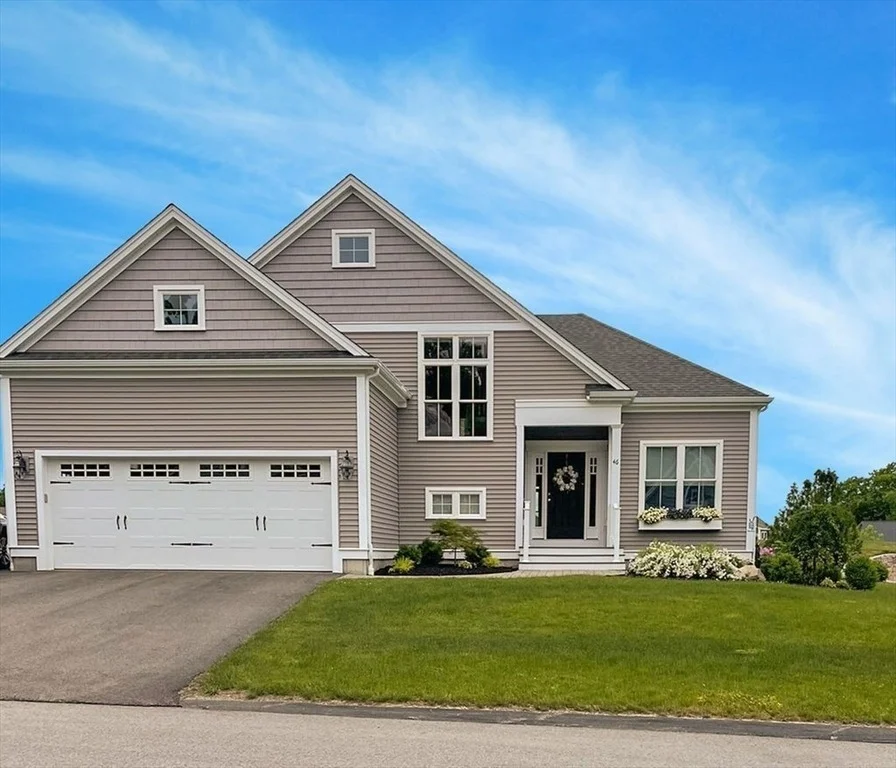 Unit for sale at 46 Rockwood Lane, Upton, MA 01568