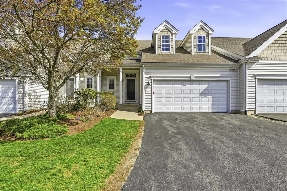 Unit for sale at 91 Buttercup Ln, Grafton, MA 01560