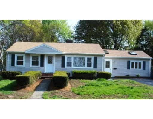 Unit for sale at 85 Ellsworth, Peabody, MA 01960