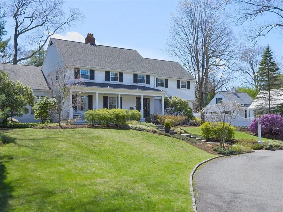 Unit for sale at 117 Forest St, Wellesley, MA 02481