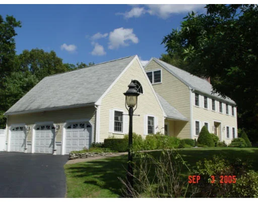Unit for sale at 30 Careys Landing, East Bridgewater, MA 02333