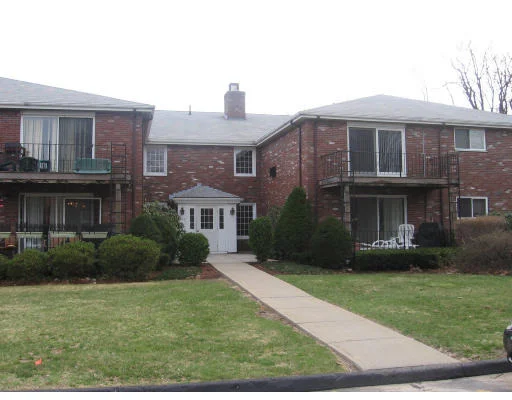 Unit for sale at 53 Fountain Lane, Weymouth, MA 02190