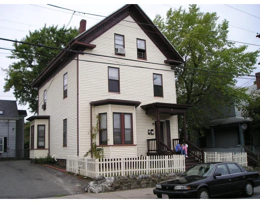 Unit for sale at 7 Howard St, Lynn, MA 01902