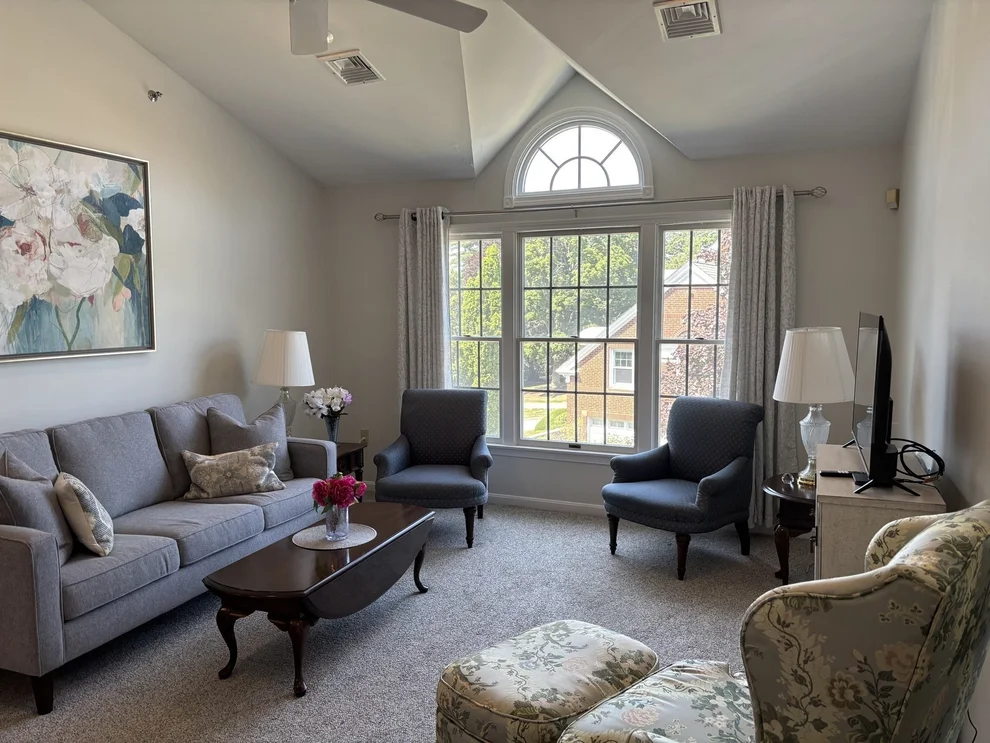 Unit for sale at 807 Old Country Road, Wenham, MA 01984