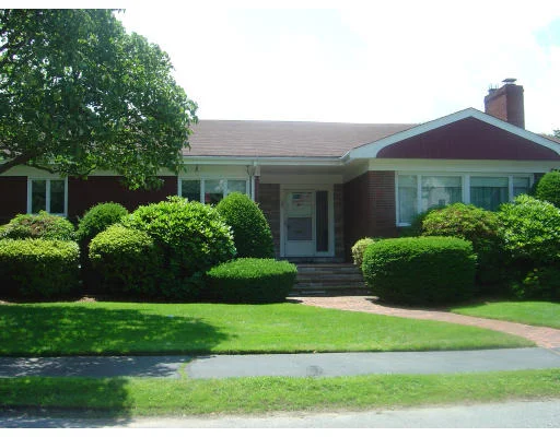 Unit for sale at 74 Dale Street, Swampscott, MA 01907