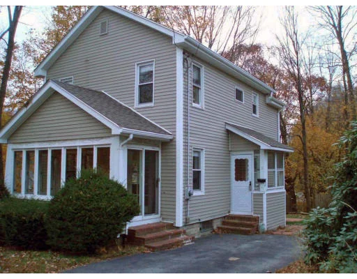Unit for sale at 5 Seconset St, Worcester, MA 01602