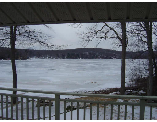 Unit for sale at 6R Torrey Road, Sutton, MA 01590