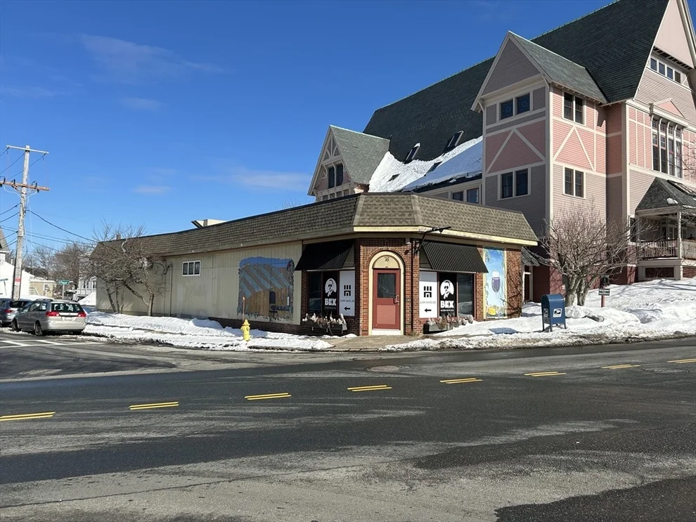 Unit for sale at 76 Prospect St, Gloucester, MA 01930