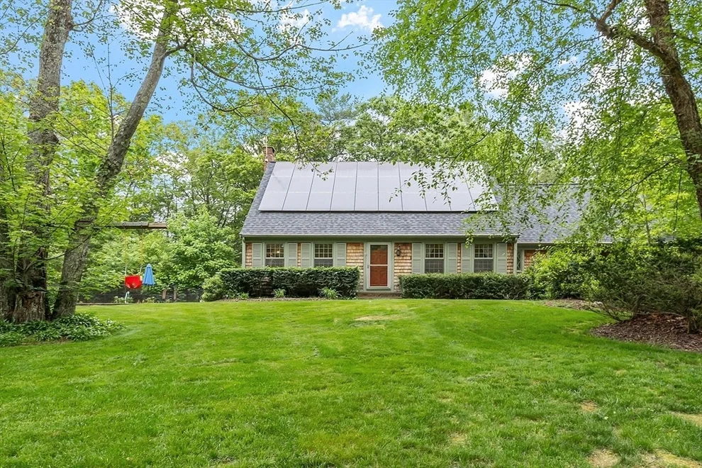 Unit for sale at 56 Chapin St, Uxbridge, MA 01569