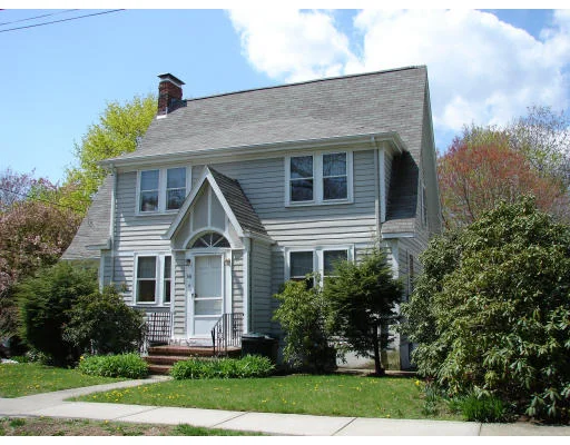 Unit for sale at 60 Garland Rd, Newton, MA 02459