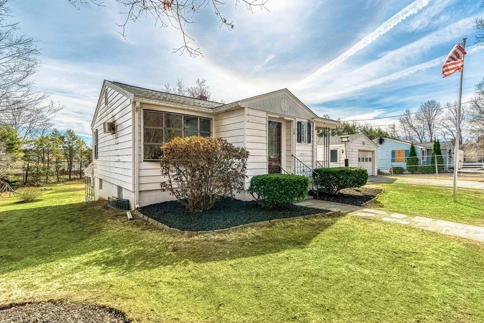 Unit for sale at 16 Marble Rd, Sutton, MA 01590