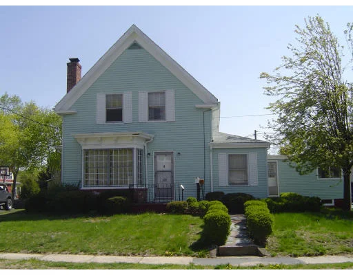 Unit for sale at 122 Stetson St, Whitman, MA 02382