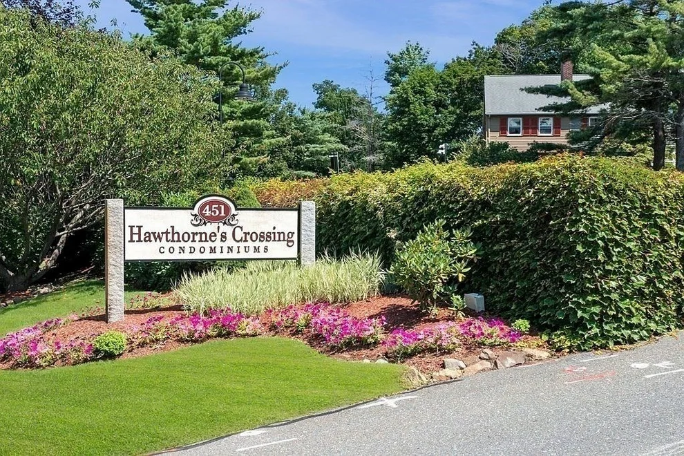 Unit for sale at 3 Gooseneck, Swampscott, MA 01907