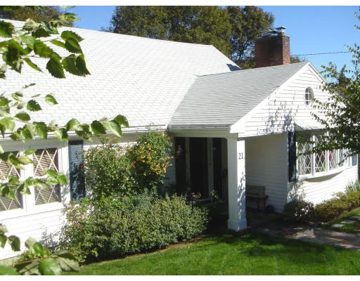 Unit for sale at 21 Blossom Hill Road, Winchester, MA 01890