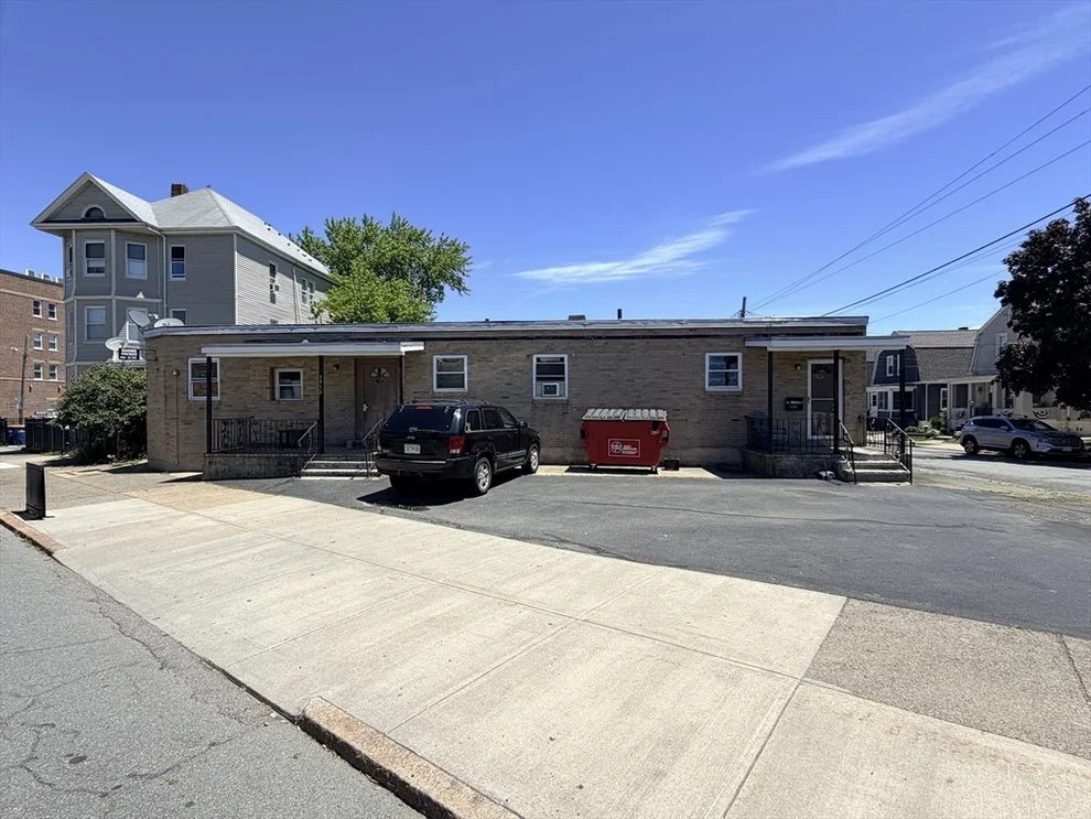 Unit for sale at 1840-1846 Acushnet Ave, New Bedford, MA 02746
