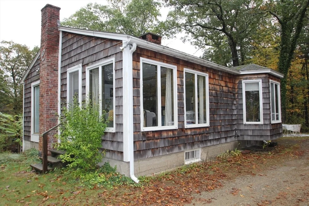 Unit for sale at 200-202 N. Main St., Middleton, MA 01949