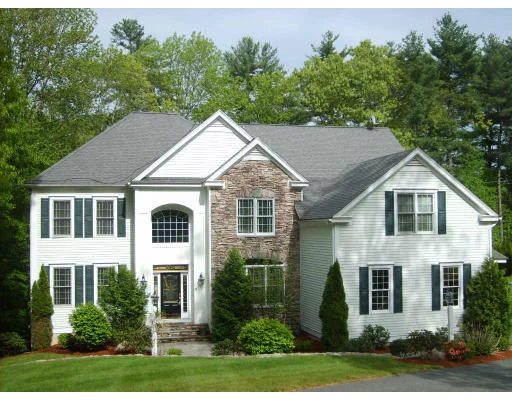 Unit for sale at 3 Canterbury Lane, Hopkinton, MA 01748