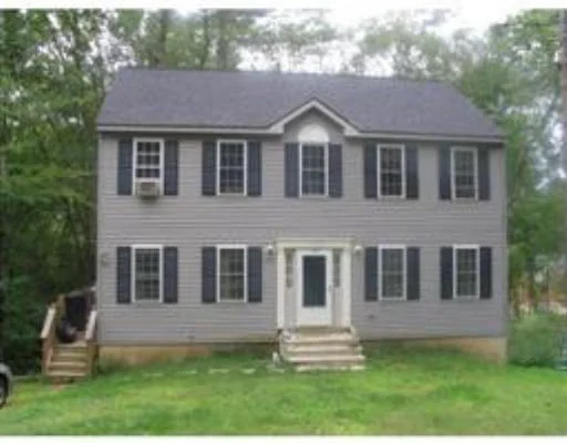 Unit for sale at 270 North Woodstock, Southbridge, MA 01550