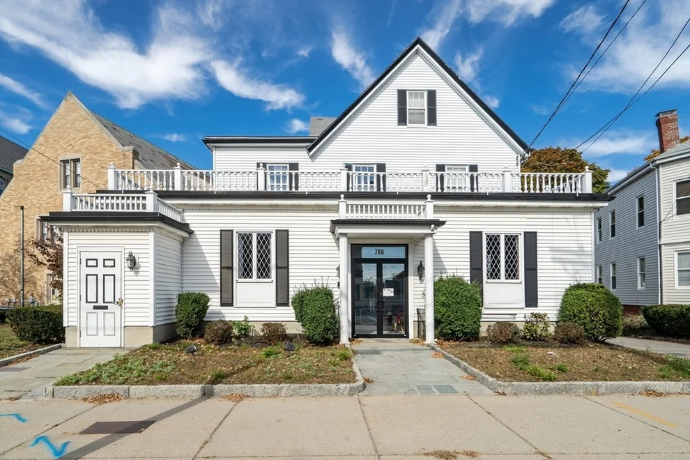 Unit for sale at 786 Mt Auburn St, Watertown, MA 02472