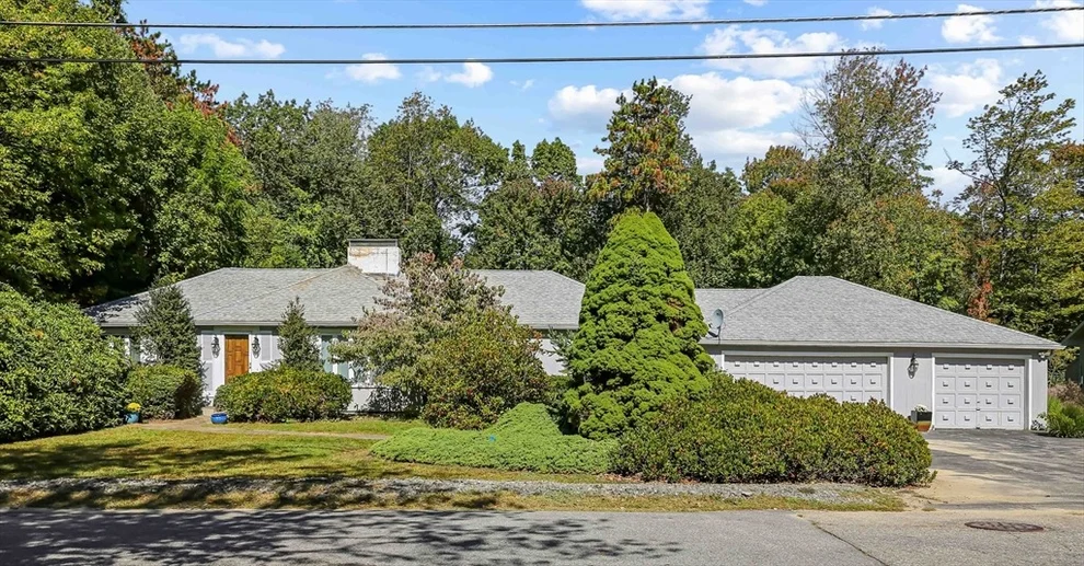 Unit for sale at 11 Brentwood Drive, Holden, MA 01520