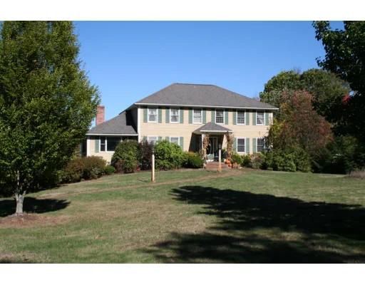 Unit for sale at 16 Lovell Street, Mendon, MA 01756