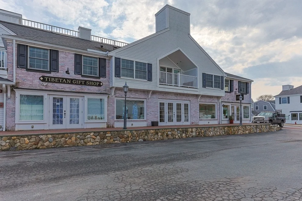 Unit for sale at 595-34 Main Street, Chatham, MA 02633