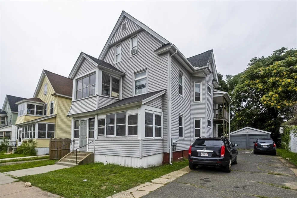 Unit for sale at 132 Grover St, Springfield, MA 01104