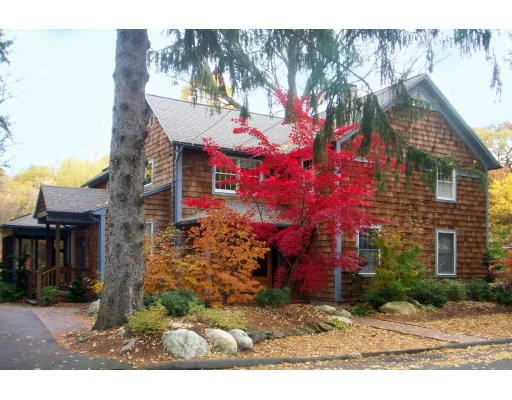 Unit for sale at 127 Franklin Street, Northampton, MA 01060