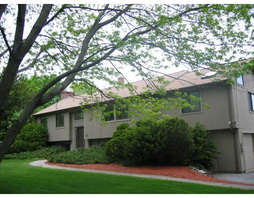 Unit for sale at 31 Richards Road, Southborough, MA 01772