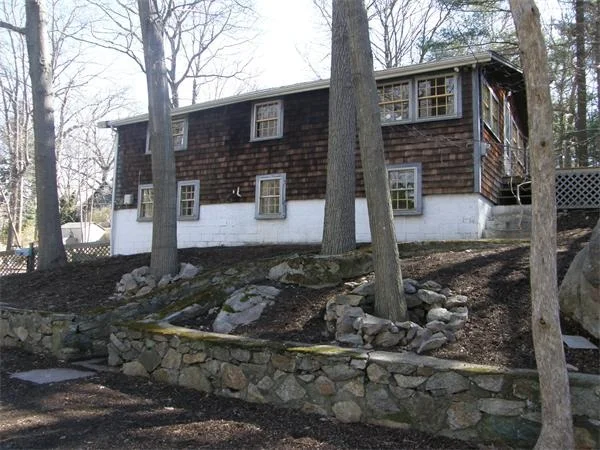 Unit for sale at 17 Croydon Road, Hingham, MA 02043