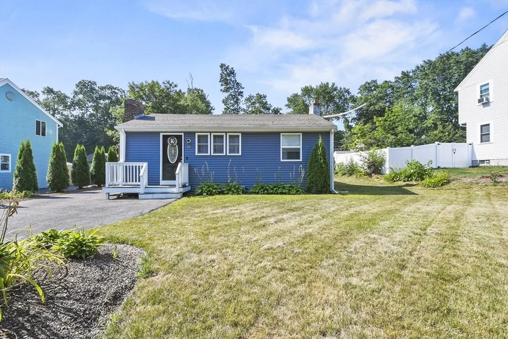 Unit for sale at 29 Hayes Rd, East Bridgewater, MA 02333