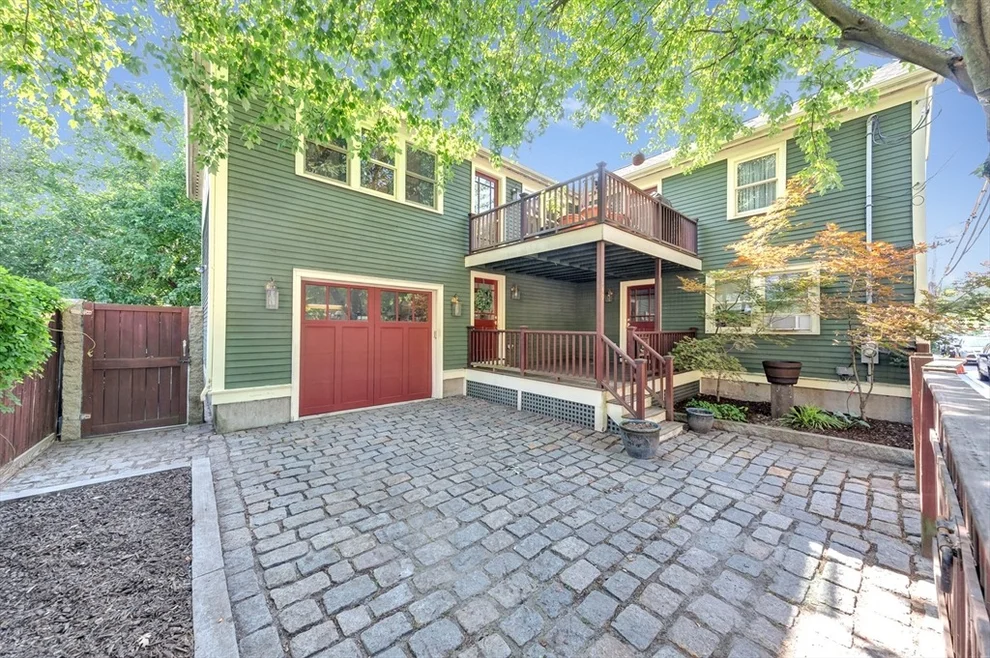 Unit for sale at 149 Willow Street, Cambridge, MA 02141
