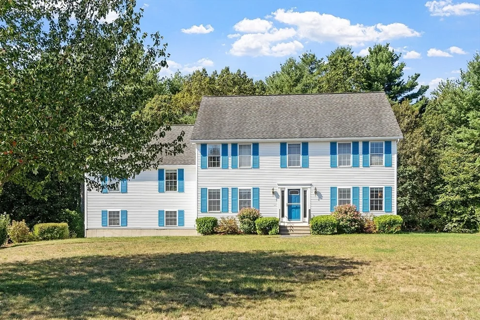 Unit for sale at 6 Caldwell Drive, Westford, MA 01886