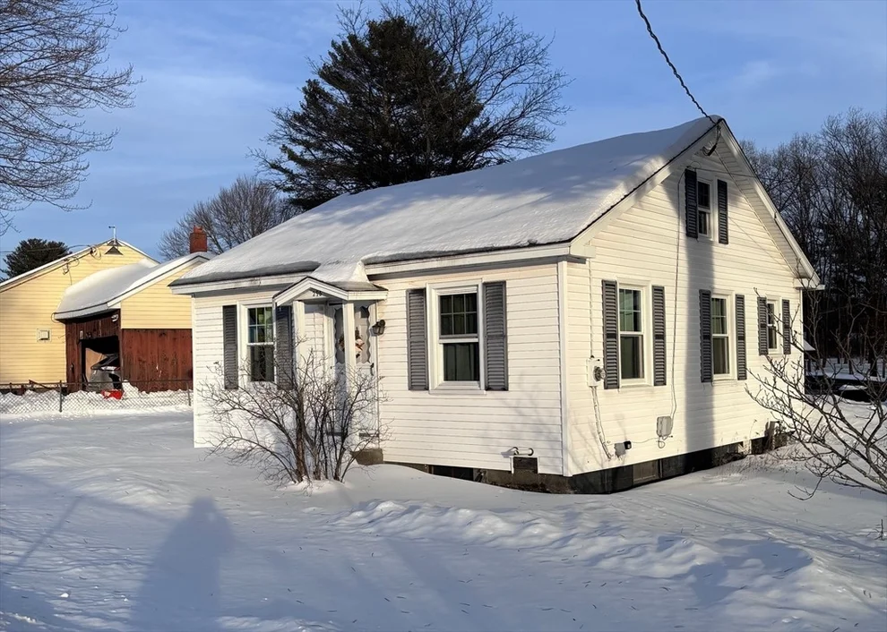 Unit for sale at 296 Ryan Rd, Northampton, MA 01062